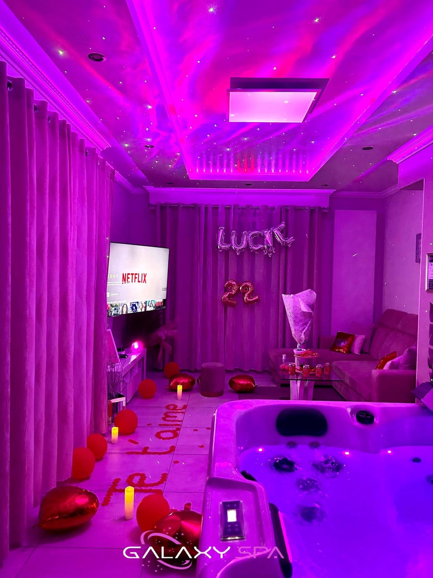 Galaxy Spa - Suite Venus Jacuzzi Et Sauna Privatif Champigneulles Экстерьер фото